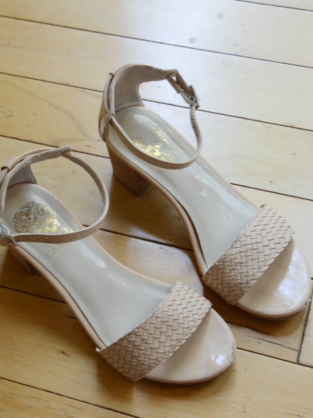 Vince Camuto Haydina ankle strap block heel sandals Size 7